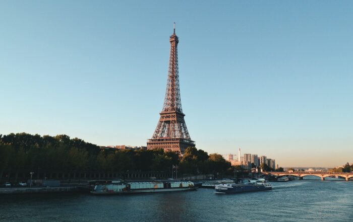 Torre Eiffel Paris- seguro viagem para a europa